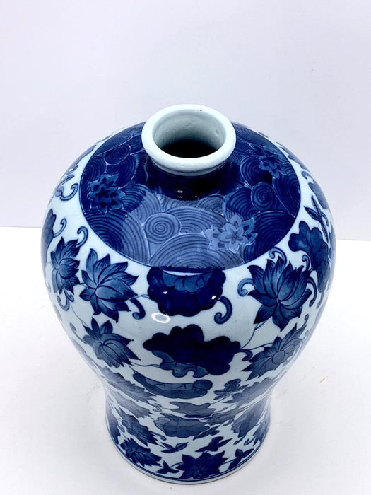 Vintage Chinese Blue & White Floral Meiping Porcelain Vase