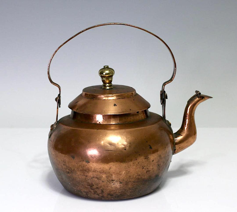 Early 1900 Antique Rustic Copper Tea Pot or Kettle With Lid