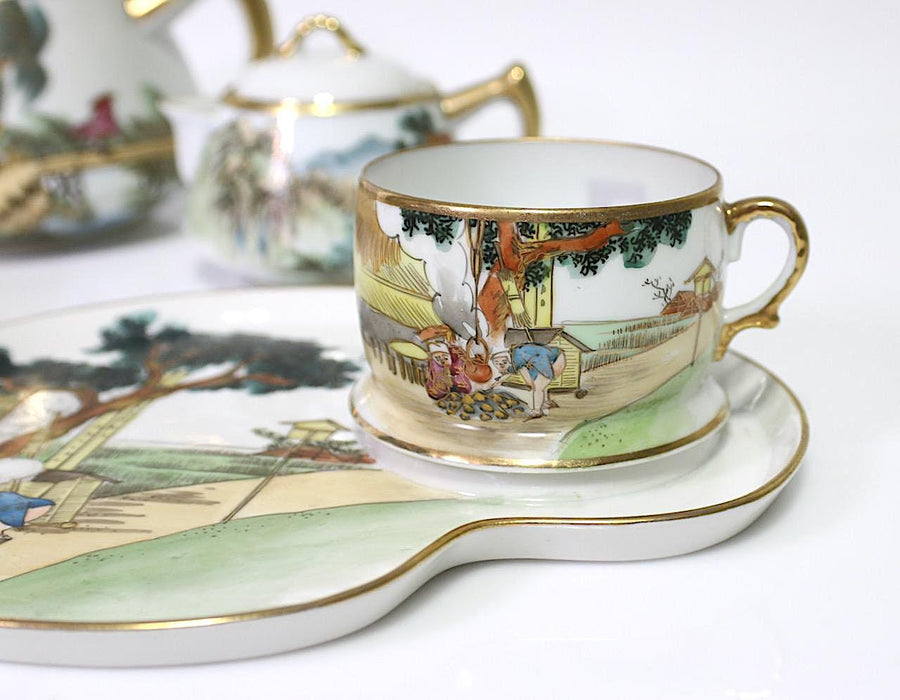 Fine Vintage Taisho Period Japanese Kutani Porcelain Tea Set Service for Two