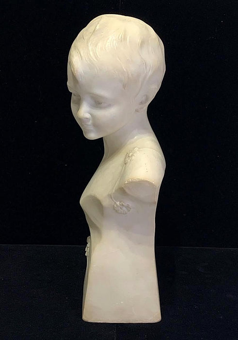 Early 20th Century White Marble Bust of Young Child by Dante Zoi, Italy (1880-1920)