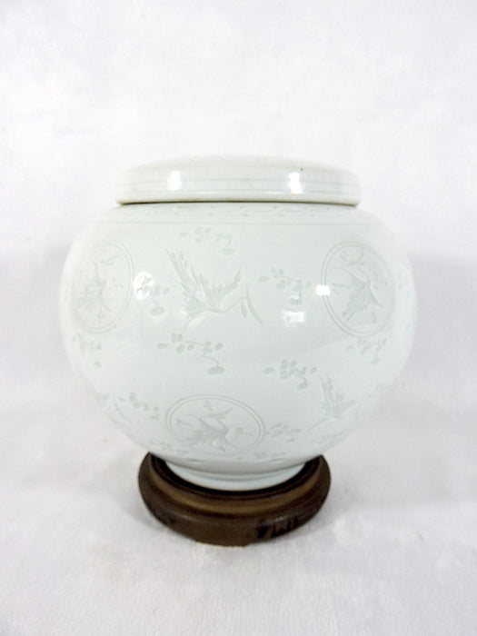 Fine Century White Asian Celadon Ginger Jar, 1000 Cranes Design